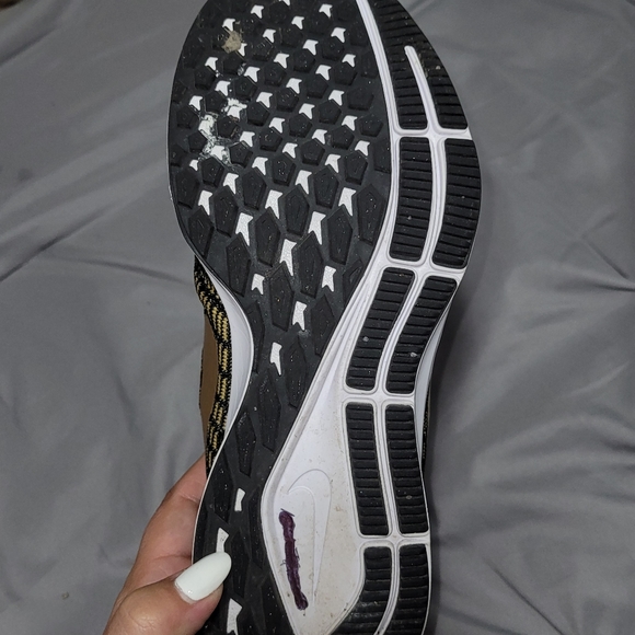 Nike running shoes - Picture 4 of 4